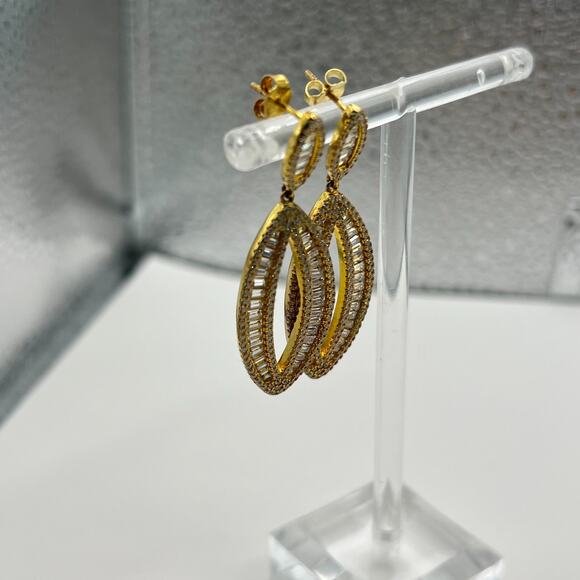 ANNA ZUCKERMAN GOLD STERLING SILVER 925 OLIVIA 41 DW CRYSTALLINE DROP EARRINGS - Picture 3 of 3